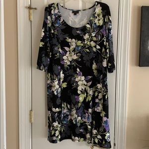 J. Jill Wearever 3/4 sleeve black floral dress